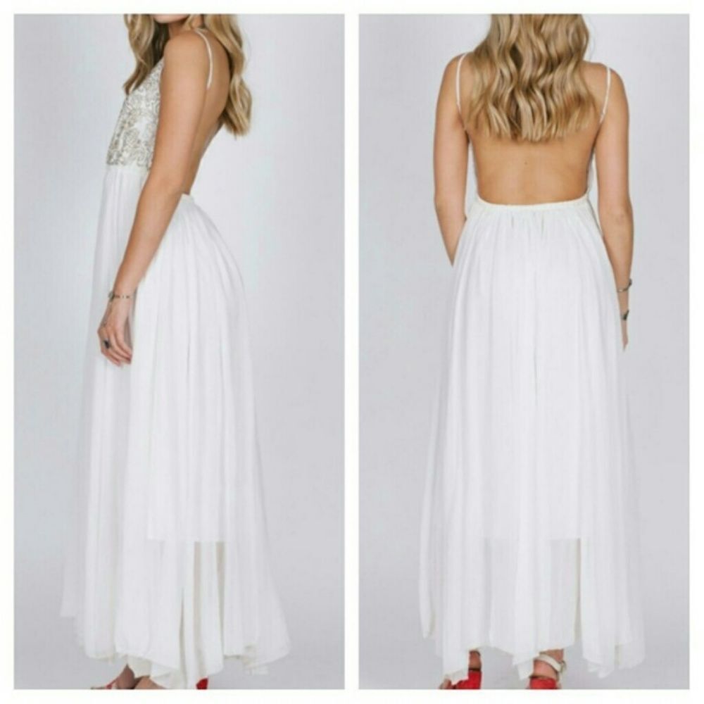 🍒NWT🍒 RAGA BACKLESS MAXI DRESS